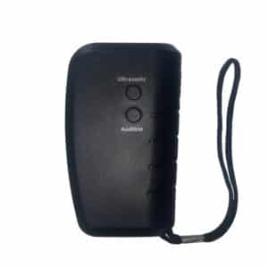 Ahuyentador antiladridos trapasa paredes||